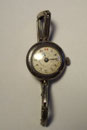 3254/ Damen-Armbanduhr ~1900, Silber, Ø 2,5cm, läuft nicht! EUR 25,-