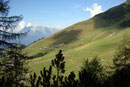 Neuerlich bei einer Weggabelung angekommen konnten wir diesen tollen Ausblick auf das uns gegenüberliegende Hochkönigmassiv werfen.
