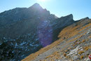 … hinunter in die Peternscharte (2040m), …