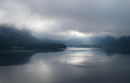 Mystisch und wolkenverhangen zeigte sich uns beim Aufstieg zu Beginn der Hallstättersee.