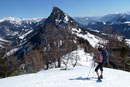 Gabi verharrte nochmals kurz und stand plötzlich wie angewurzelt da! Sie schenkte dem imposant wirkendem Hechlstein (1814m) besondere Aufmerksamkeit. Ein Gipfel mit leichtem Klettersteig der heuer noch auf der Liste steht.