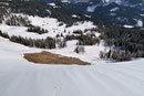 Alles Schöne hat einmal sein Ende … so auch unsere Gipfelrast. Deshalb machten wir uns schön langsam wieder an den Abstieg. Nicht allzu weit rechts gehen war die Devise, denn der Schnee war südseitig schon etwas störanfällig.