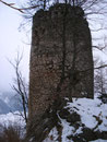 Den Hungerturm passiert, …