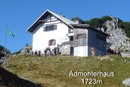 Etwa um ½ 12 Uhr war sie dann schlussendlich erreicht! Jede Menge vergnügte Wandersleut belagerten bereits das aussichtsreiche Domizil in den Haller Mauern.