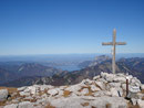 ... und es dauerte nich allzulange und er war auch schon beim Gipfelkreuz des Wehrkogels angelangt.