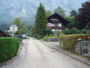 Nun wanderte ich der gleichen Seitenstraße nach oben, um das Forstamt zu finden.