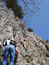 Vor mir stiegen noch zwei weitere Bergsteiger ein. Recht wohl fühlte sich die Dame nicht war zu beobachten, dennoch kletterte sie weiter.