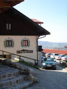 Nach einer knappen Stunde war das Gasthaus Duftbräu, unser Ausgangspunkt wieder erreicht. Abschließend gönnten wir uns noch eine zünftige Brotzeit und dazu ein Beiwagerl (Obstler).