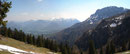 Nach einem kurzen Blick linker Hand ins Tal waren wir auch schon ...
