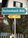 Etwa um 07.00 Uhr startete ich, ca. 50m nach dem Gasthof Rettenbachmühle, meine heutige Tour auf die Hohe Schrott. 4 Std. stand auf dem ersten Schild. Die P weiter oben waren auf Grund der Holzarbeiten alle belegt.
