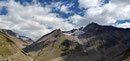 Nicht nur die steile Nordwand des Similauns zog seine Blicke auf sich, sondern auch die Blicke in die reizvollen Nebentäler auf Diemkogel, Schalfkogel, Mutmalkamm und Mutmalspitze gestaltete sich als überaus sehenswert.