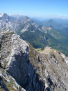 Ein Blick entlang der nordseitigen Steilabstürze des Turms. Sogar unser Weg war von hier auszumachen.