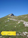 Hier erwartete mich die nächste Weggablung zum Sparafeld (2247m). Aber wie schon erwähnt war mein erstes Ziel der Kalbling und so folgte ich dem Steig weiter.