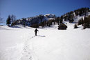 in paar Meter voraus Tourleader Rudolf unmittelbar vor der Stubwiesalm.