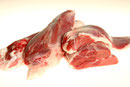Morcillos. Es una carne muy gelatinosa, Hay de varios tipos, alguno son ideales para meter el caldo, otros para asar, estofar, etc ... En el momento del pedido especificar para que los va a usar.