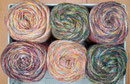 Louisa Harding Pittura - die Verbindung von weicher Merinowolle und glänzender Viskose ergibt ein meliertes, fließendes Sommergarn für Tücher, Schals, Tops, 75% Wolle (Merino) und 25% Viskose (Bambusfaser), Lauflänge 100m/100g, Handwäsche empfohlen