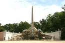 Obelisk-Brunnen