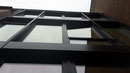 Hausfront, Festverglasung und Fenster