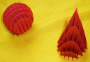 Eine Kugel und ein Kegel (Sphere/Ball/Cone). Leider fehlt die Gegenzacke, und die fallen gerne auseinander.