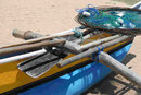Ein Einbaumfischerboot in Sri Lanka