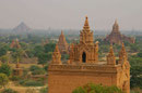 2000 Tempel und Pagoden in Bagan, Myanmar (Burma)