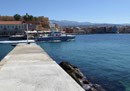 Griechisches Küstenwachboot im Hafen von Chania, Kreta