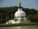 Die Friedenspagoda an der Donau in Wien