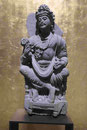 Bodhisattva mit Lotosblumen, Gandhara, 2.-3. Jh. u. Z.