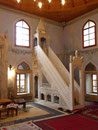 Mimber in einer erneuerten Moschee in Mostar, Bosnien Herzogovina