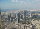 Blick vom Burj Khalifa, dem höchsten Haus der Welt, auf Dubai (V.A.E.)