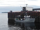 Taucherboot in Tadoussac am St. Lorenzstrom, Kanada