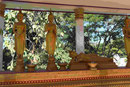 Im Vat That Luang in Luang Prabang, links Geste der Betrachtung des Bodhibaumes