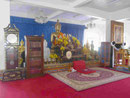 Empfangshalle im Wat Puttamongkon in Phuket-Town, Thailand