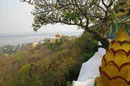 Am Mandalay Hill, Myanmar (Burma)