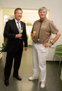 Kuppenheims Bürgermeister Karsten Mussler mit Prof. H.-D. Klimm