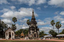 Weiter geht die Fahrt mit einem Stopp beim That Muang Kao, einem der bedeutendsten Tempel und Stupa in Laos (die Stupa ist aus dem 16 Jh).