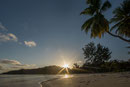 Sonnenaufgang an der Anse Volbert vor unserem Häuschen