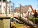 Treppe schmiedeeisern pulverbeschichtet Hammerschlag gold