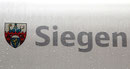 Wappen und Namenszug am ICE 3, natürlich regnet es im Siegerland (Anfnahme: Margit Kemper, Siegen)
