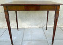 Tisch, Berlin, um 1790, Mahagoni, H 73 cm, L 84 cm, B 57 cm, restauriert