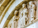 San Giovanni in Venere, portale della Luna