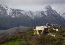 Alba Fucens, borgo medioevale