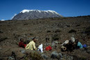 Rasten am Beginn des Kibo Plateau´s