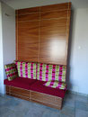 lit escamotable en acajou avec banquette 