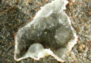 Phillipsit-Kristalle, Grube "Ludwigseck" Neunkirchen-Salchendorf, Bildbreite: 3,5mm, Foto: R. Selig, Wuppertal
