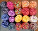 Pro Lana Joker 8 color - bewährtes Schul- und Topflappengarn in buntem Farbmix für Topflappen, Spülis, Accessoires und Dekorationen, 100% Baumwolle, Lauflänge 87m/50g, maschinenwaschbar bis 60°