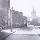 Quelle: Duisburger Forschungen Bd.38 Stadtmauer an der Untermauerstr. mit historischer Bebauung, Blick auf die Marienkirche 1963