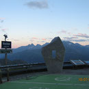 Andere Seite vor dem Hochtor.