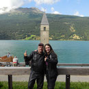 Susanne + Reinhard vor dem Reschensee