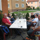 Warten auf´s Mittagessen. V.L.n.R. Klaus, Alice, Kurt,  Michael, Franz, und Tasso.